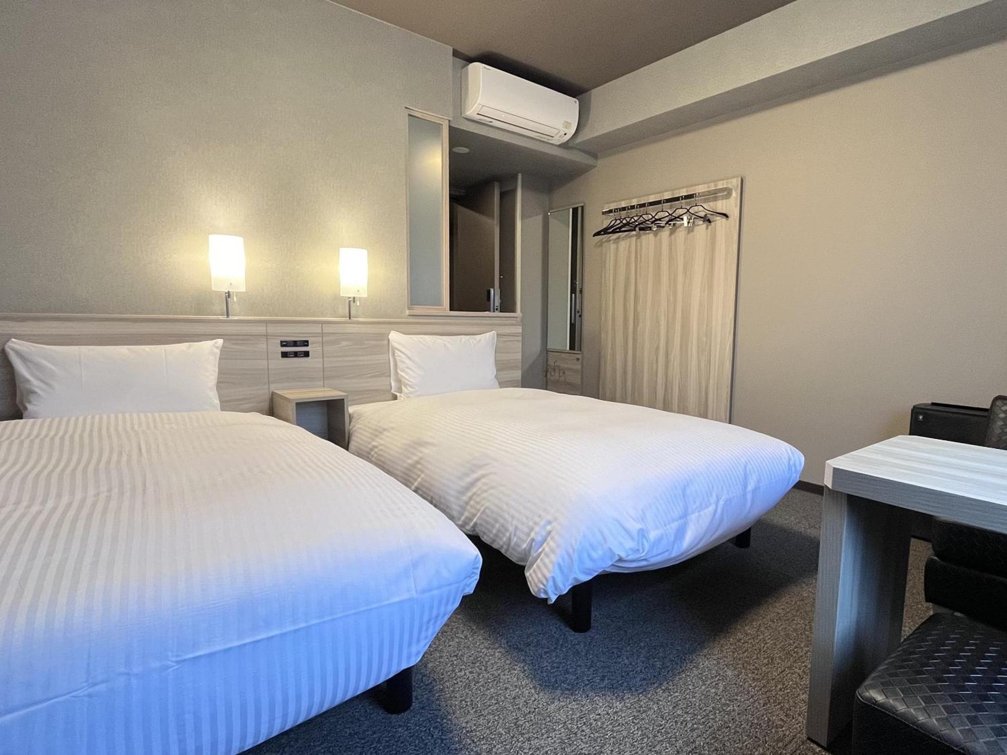 Hotel Route Inn Kuwana Eksteriør billede