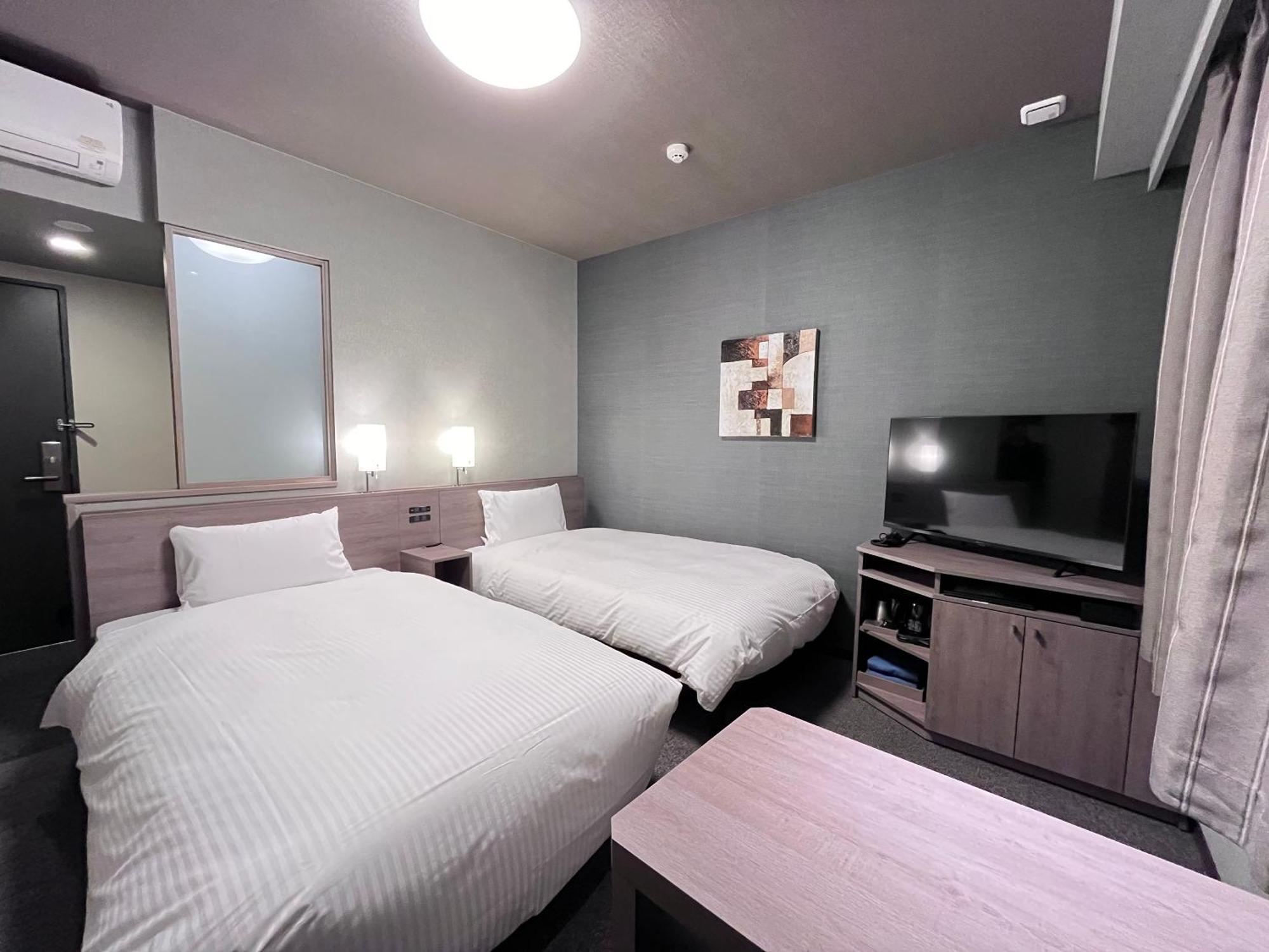 Hotel Route Inn Kuwana Eksteriør billede
